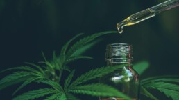 Unlocking the Potential 6 Uses and Advantages of CBD Oil with Side Effects