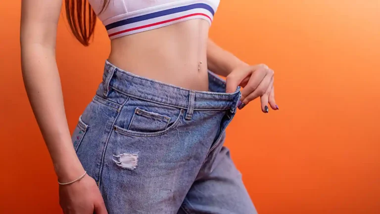 29 Ways to Lose Weight Naturally (Backed by Science)