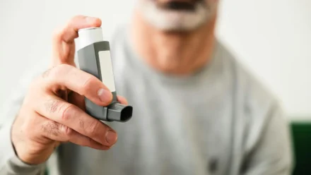 Is COPD Contagious? What You Can and Can’t Catch