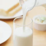 Best Milk for People With Diabetes: Healthier Choices for Blood Sugar Balance