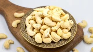 Are Cashews Good for You? Nutrition, Benefits, and Best Ways to Eat Them