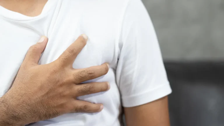 Warning Signs of a Heart Attack: Symptoms That Require Immediate Medical Attention
