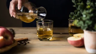 Benefits of Apple Cider Vinegar: What Science Really Says