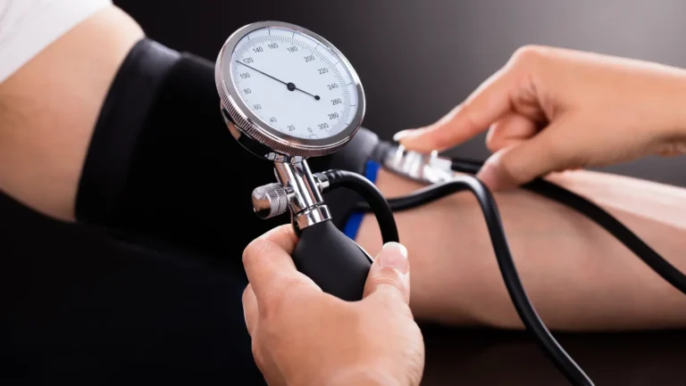 Can Dehydration Cause High Blood Pressure? How Hydration Affects Heart Health