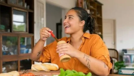 How to Increase GLP-1 Naturally: Evidence-Based Foods and Habits