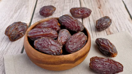 Health Benefits of Dates: Nutrition, Benefits & Why They Are Good for You